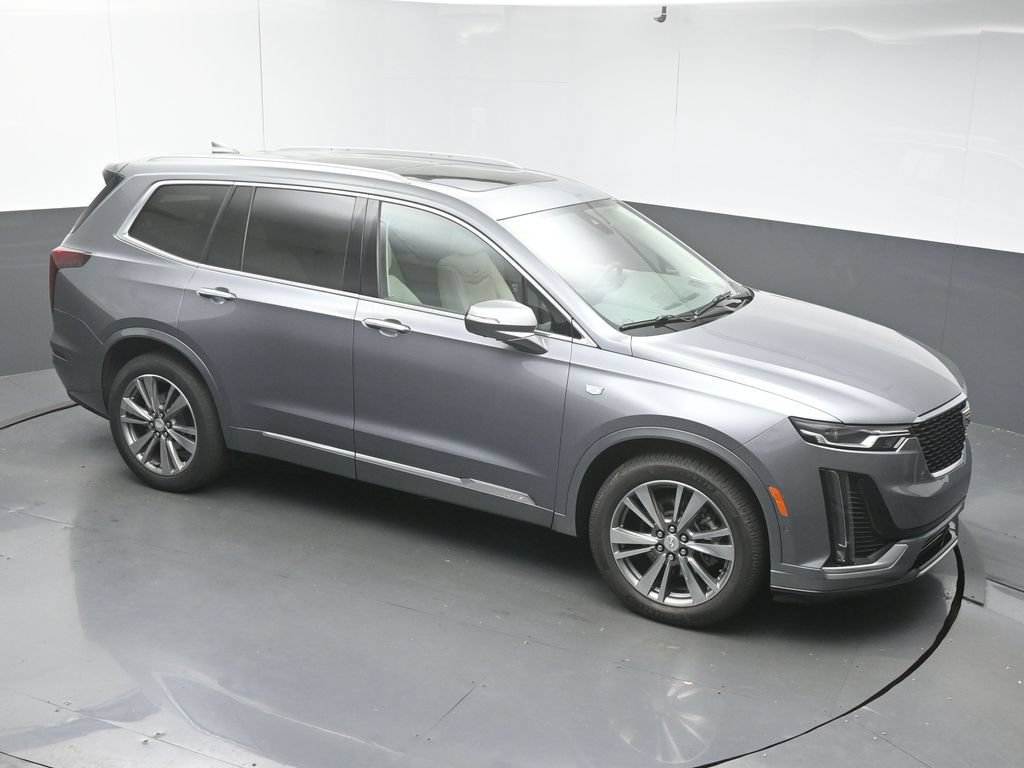 Used 2021 Cadillac XT6 Premium Luxury FWD image 41