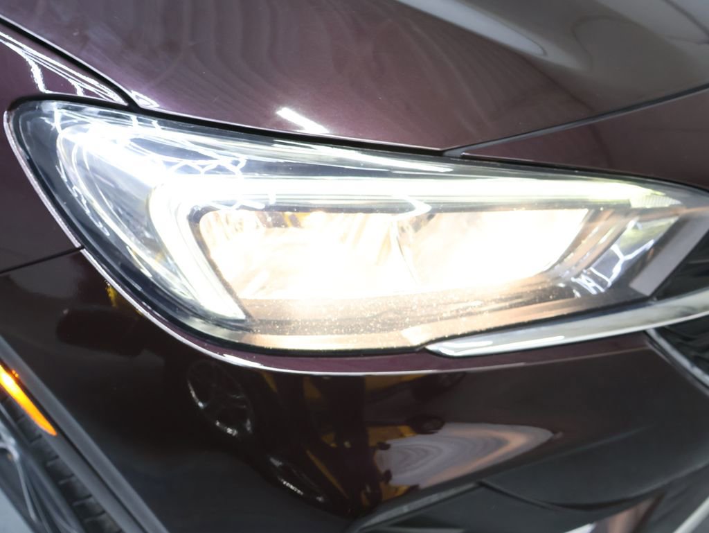Used 2021 Buick Encore GX Select image 26