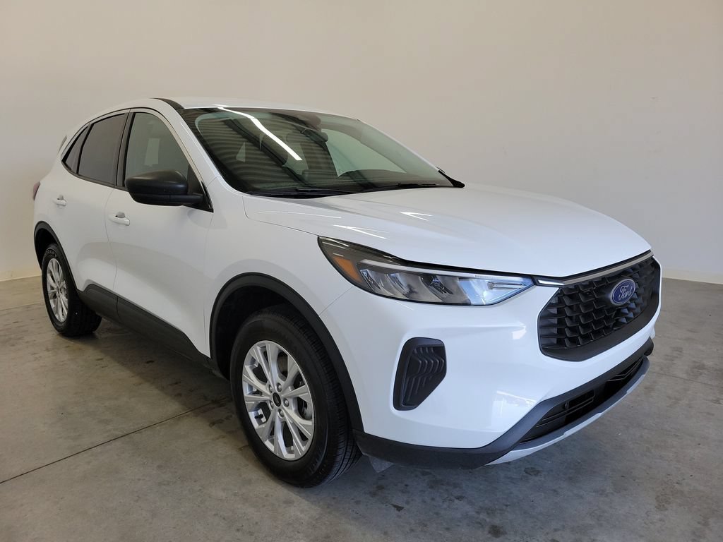Used 2024 Ford Escape Active AWD/4WD image 4