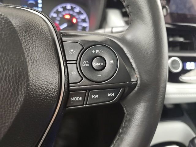 Certified 2024 Toyota Corolla SE w/ SE Premium Package FWD image 21