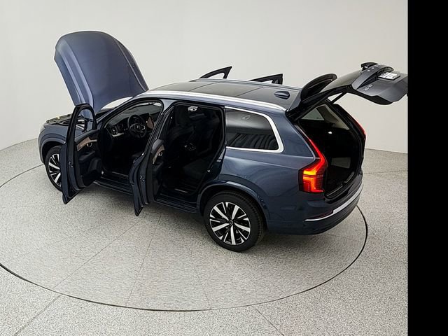 New 2026 Volvo XC90 B5 Core image 41