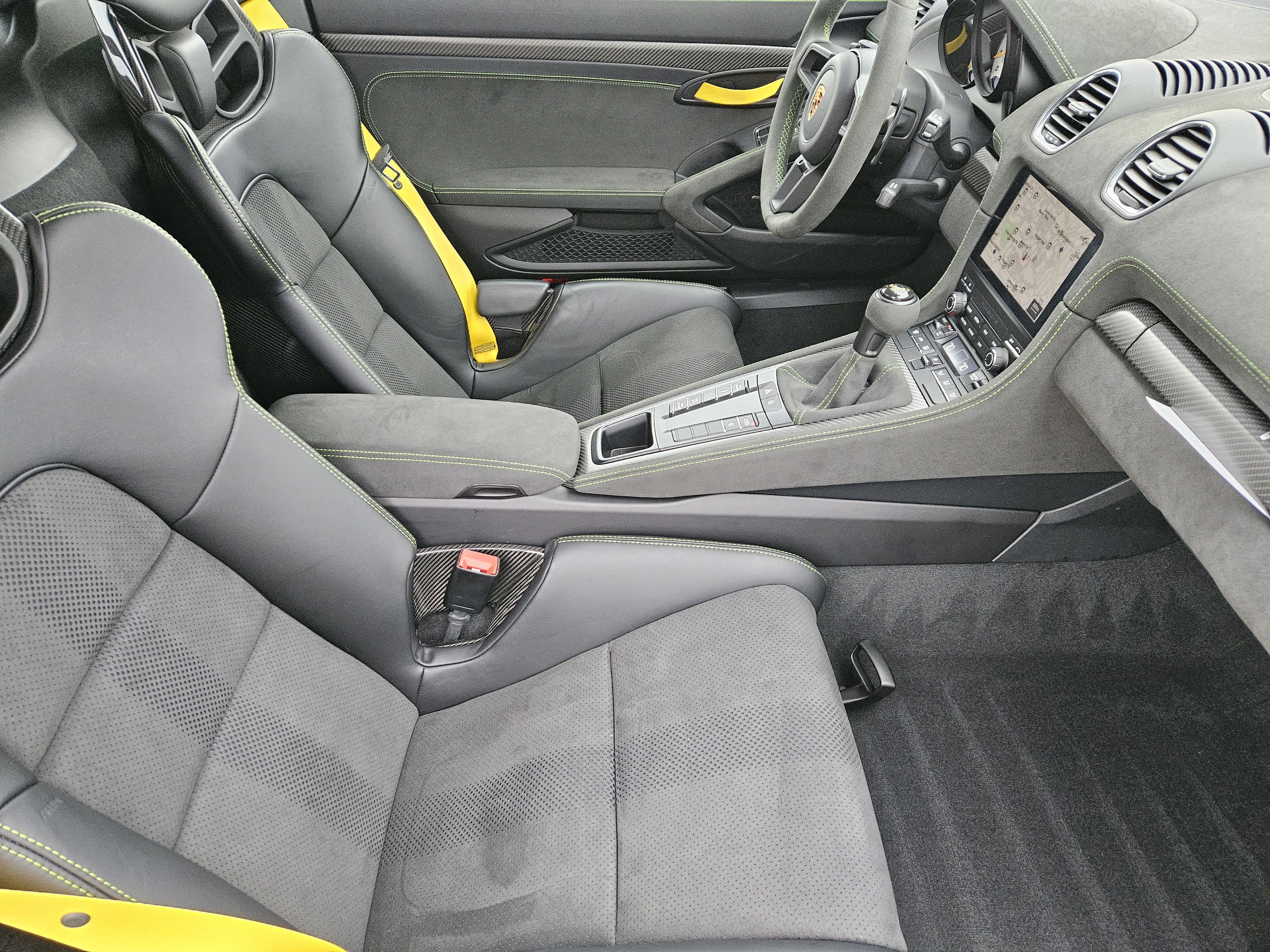 Certified 2024 Porsche 718 Cayman GT4 RS image 16