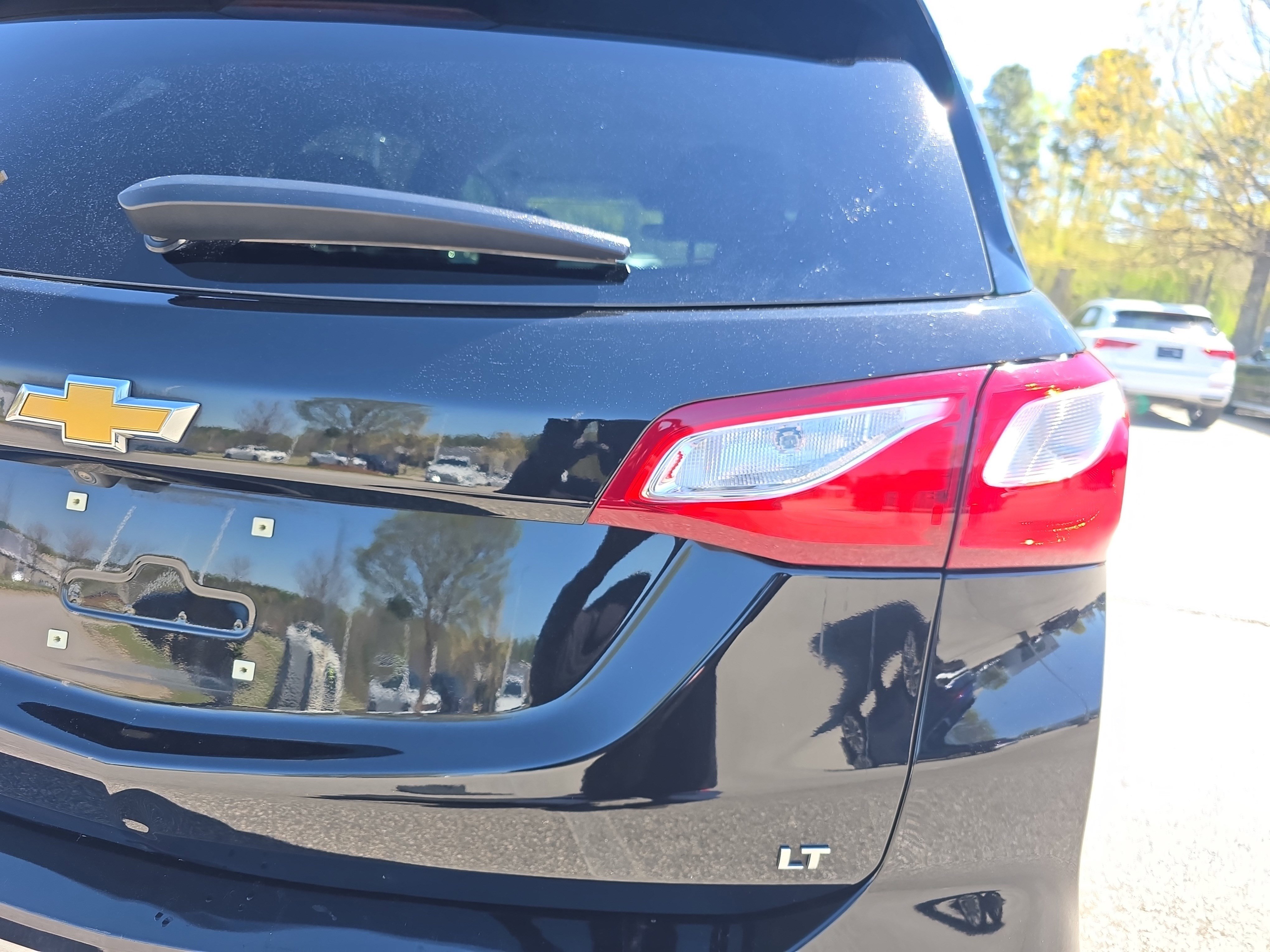 Used 2021 Chevrolet Equinox LT image 33