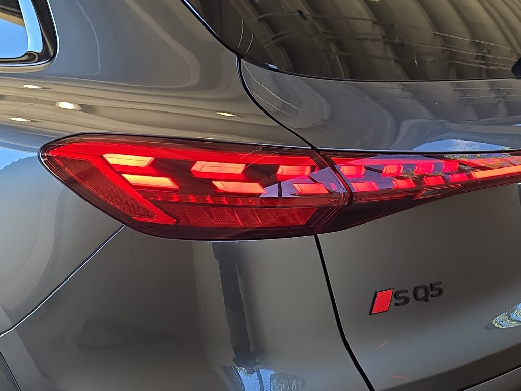 New 2026 Audi SQ5 Premium Plus AWD/4WD image 33