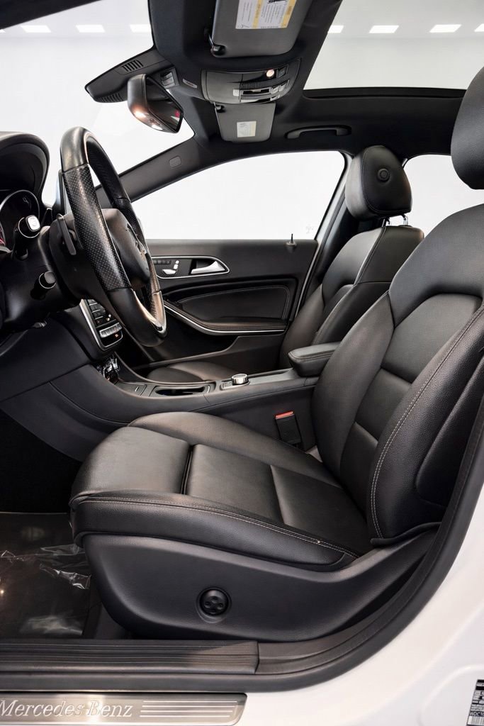 Used 2020 Mercedes-Benz GLA 250 4MATIC image 13