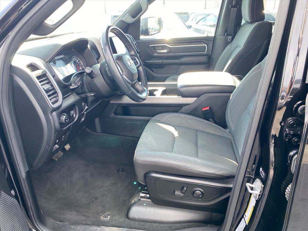 Used 2022 RAM 1500 Big Horn AWD/4WD image 9