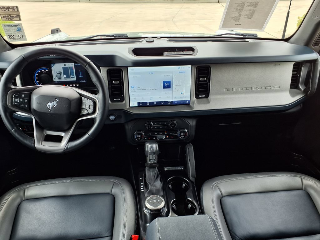 Used 2024 Ford Bronco Outer Banks AWD/4WD image 19
