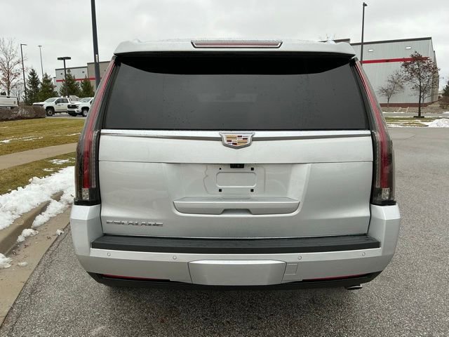Used 2019 Cadillac Escalade Premium Luxury image 12