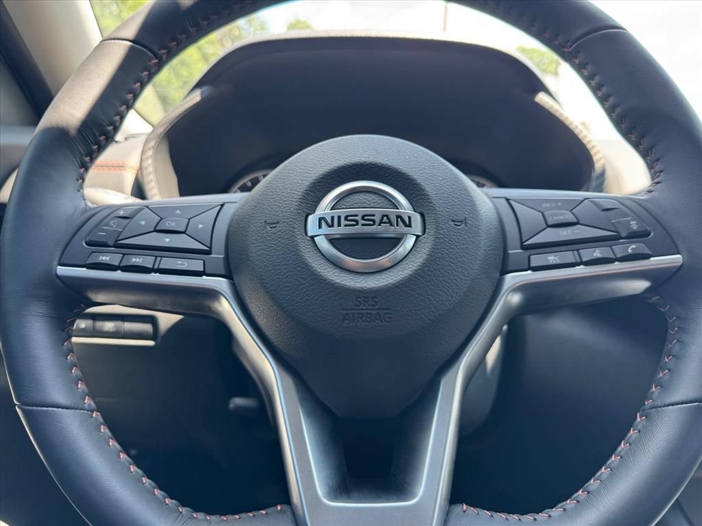 Certified 2021 Nissan Sentra SR w/ Lighting Package FWD image 15