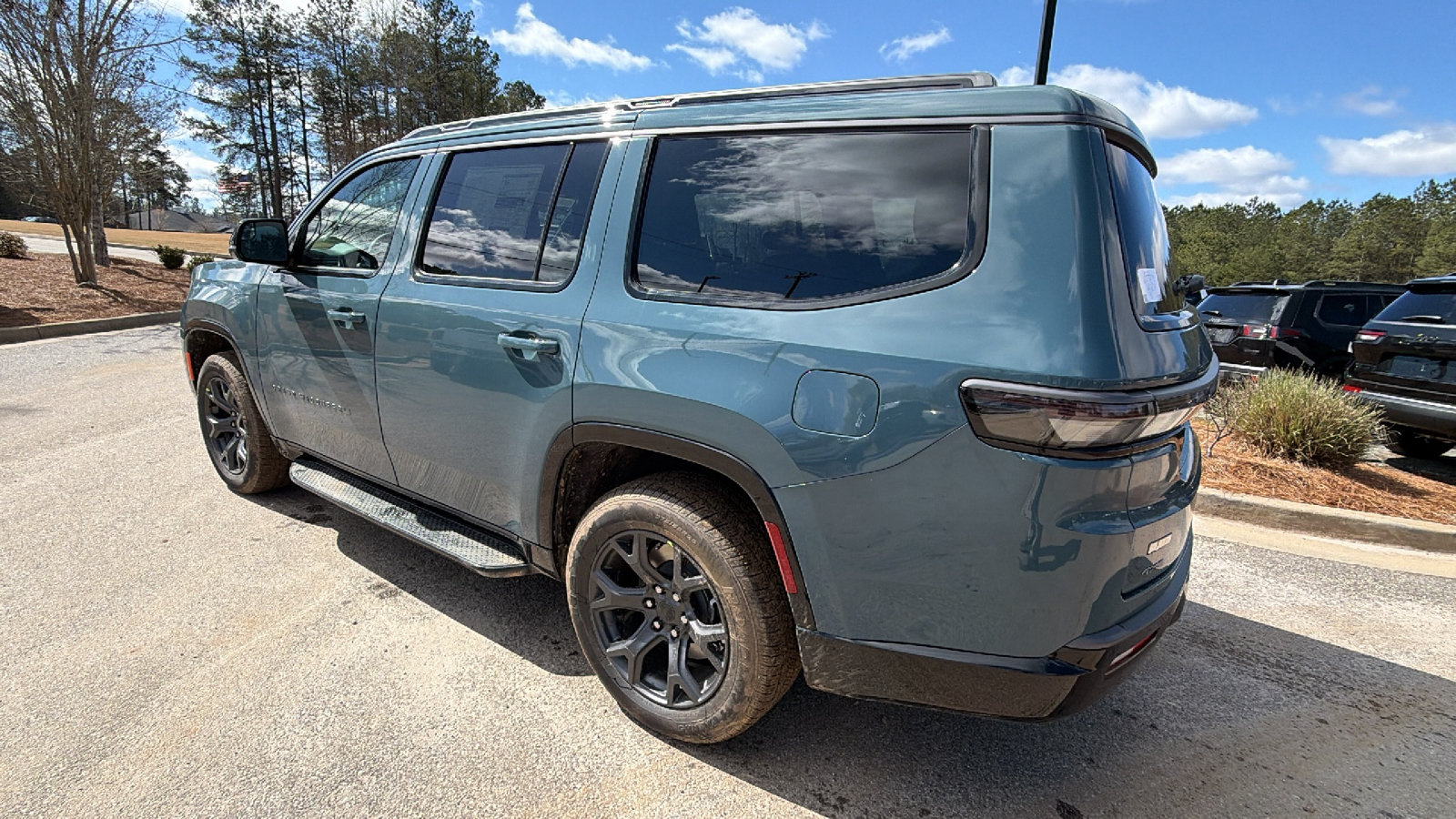 New 2026 Jeep Grand Wagoneer Limited AWD/4WD image 10