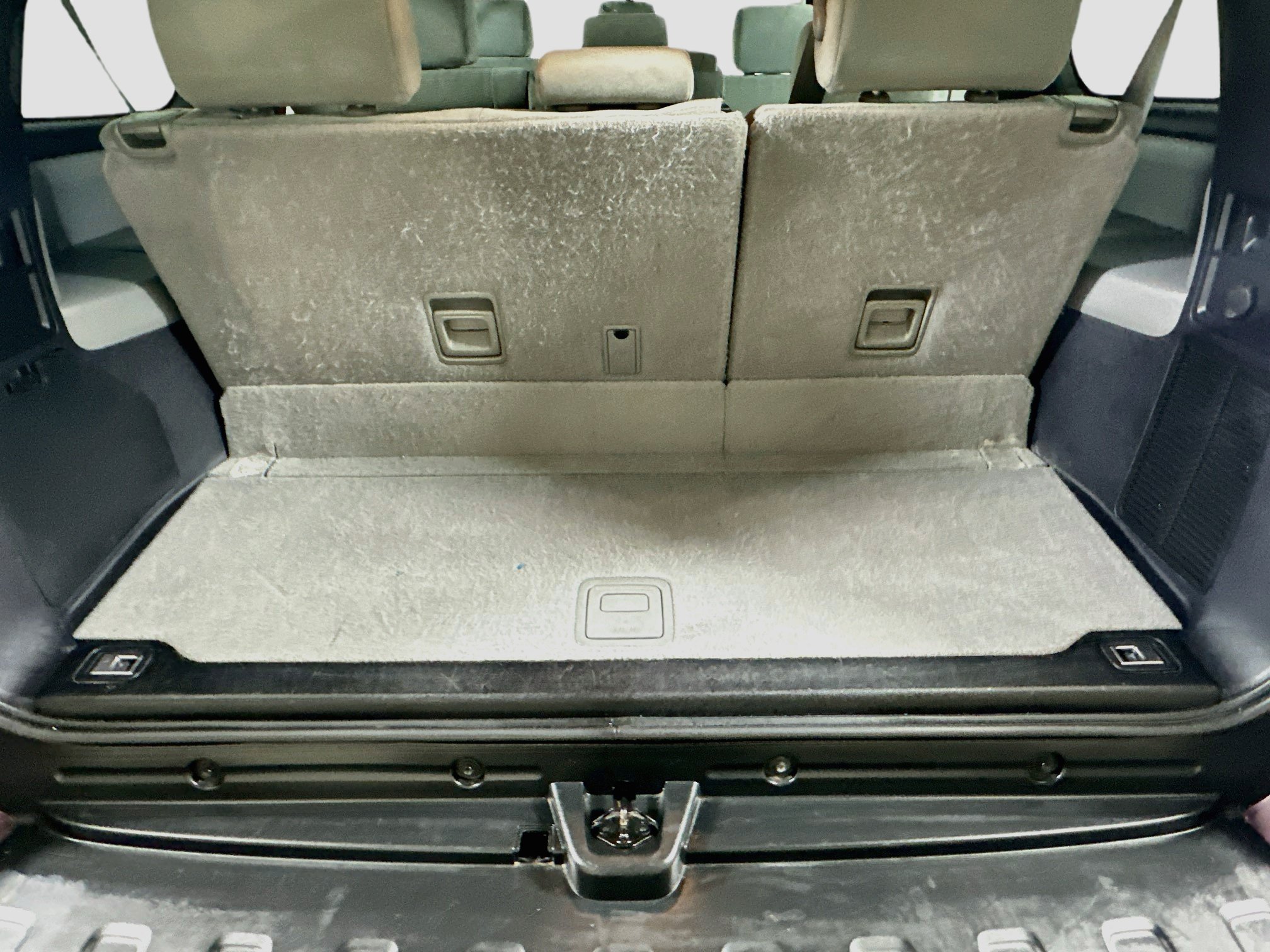 Used 2016 Toyota Sequoia SR5 RWD image 29