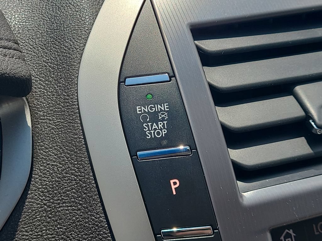 Used 2020 Lincoln MKZ FWD image 21