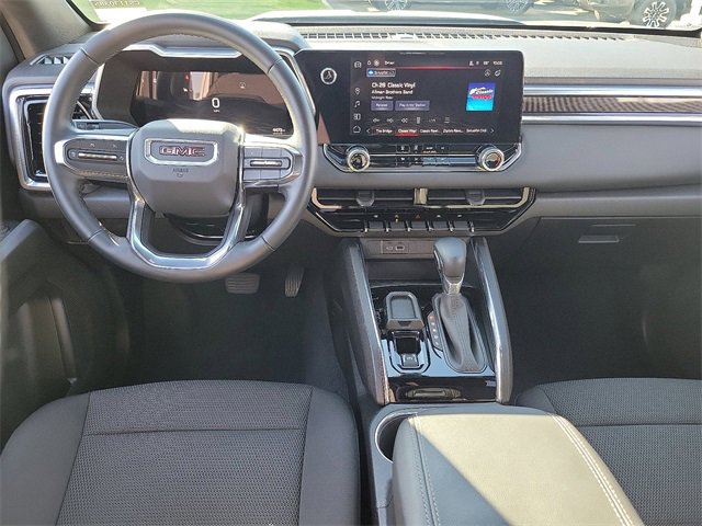 Used 2025 GMC Canyon Elevation image 8