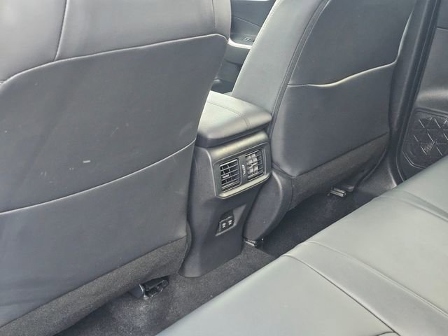 Used 2020 Toyota RAV4 XLE Premium image 22