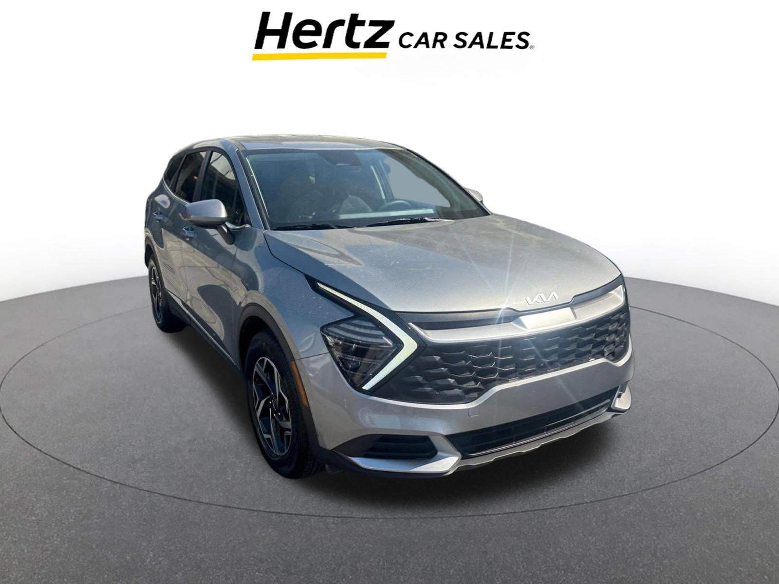 Used 2025 Kia Sportage LX image 1