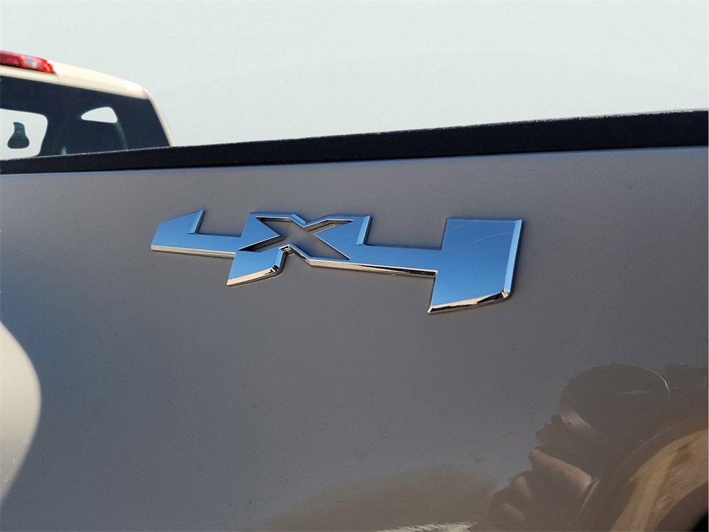 New 2026 GMC Sierra 3500 SLE image 12