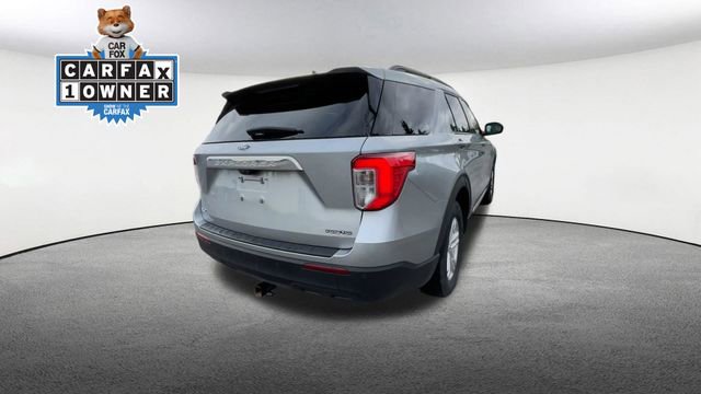 Used 2023 Ford Explorer XLT AWD/4WD image 9