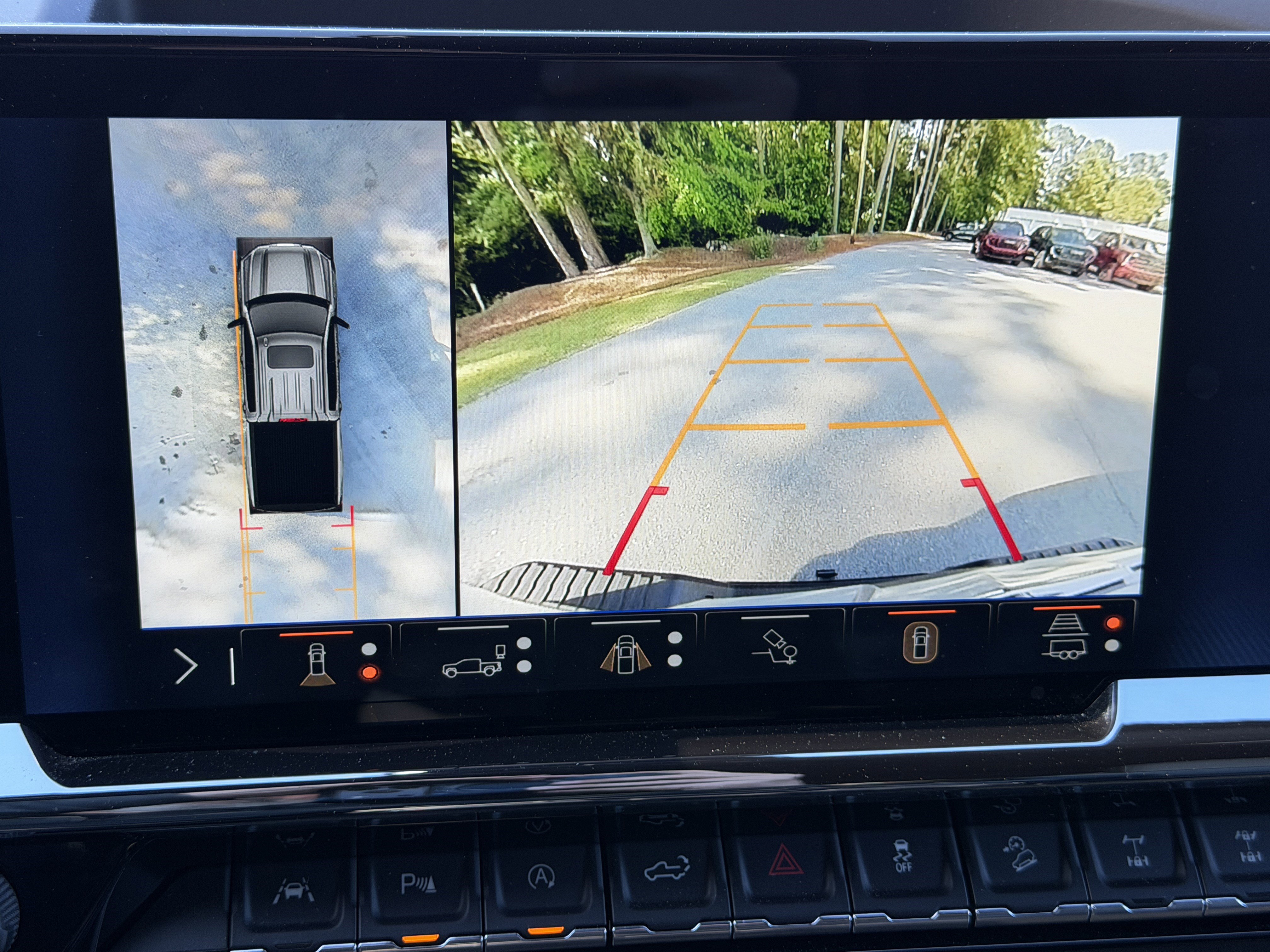 Used 2024 Chevrolet Silverado 1500 ZR2 w/ Technology Package image 14