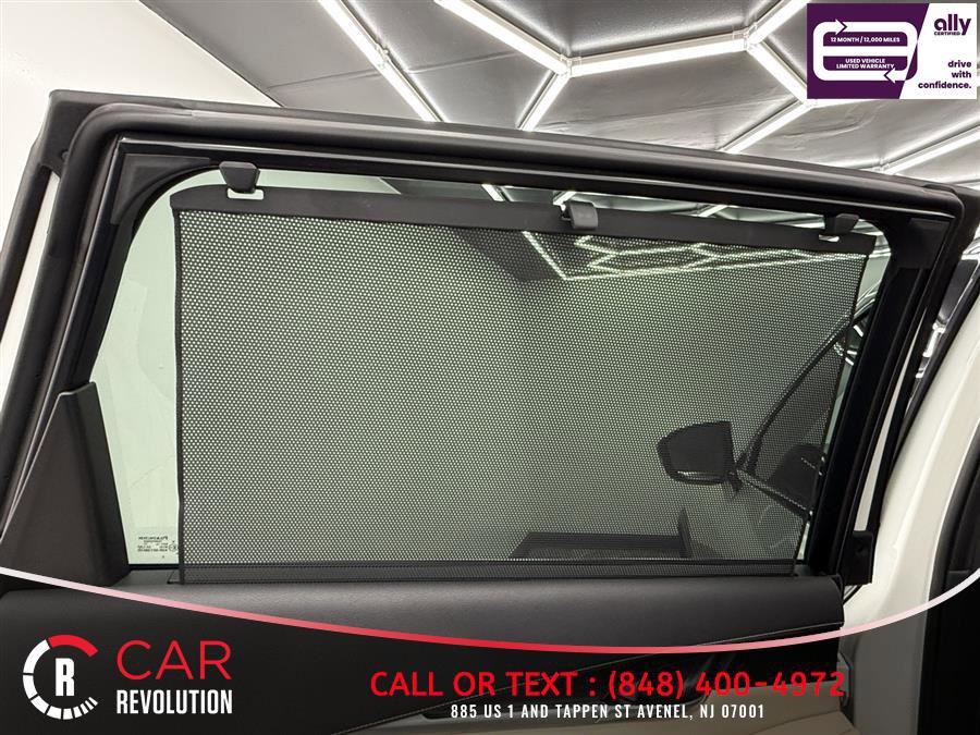 Used 2023 INFINITI QX60 Sensory w/ Cargo Package image 47