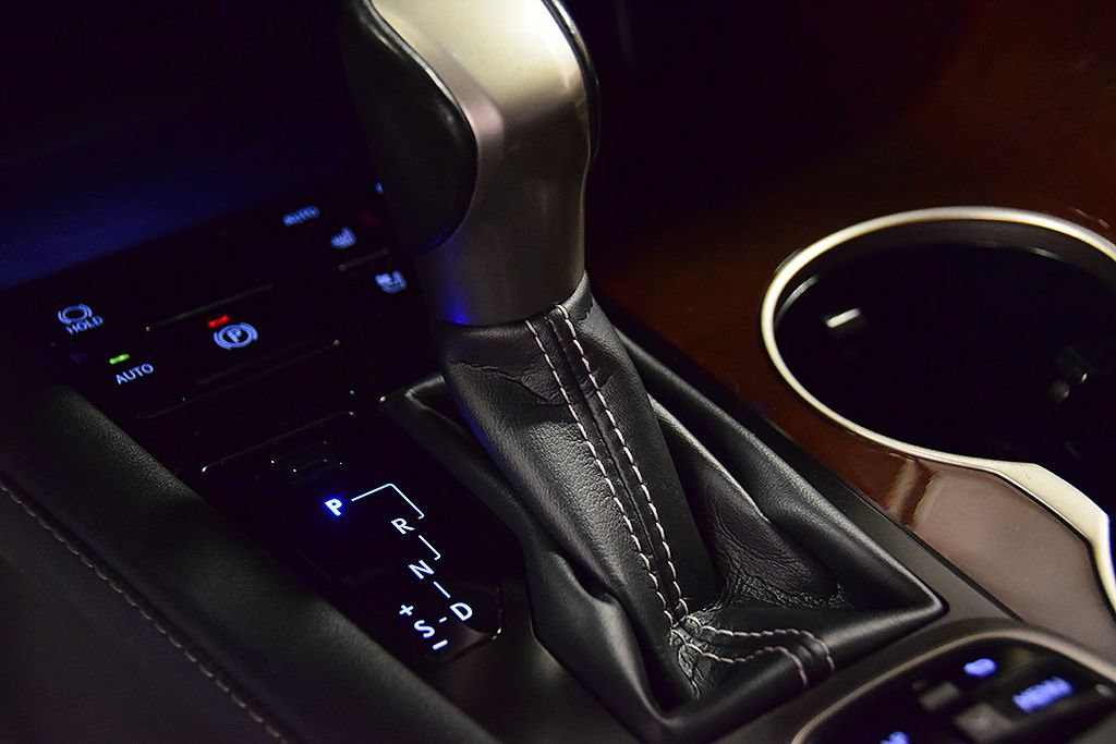 Used 2019 Lexus RX 350 AWD w/ Navigation Package image 23