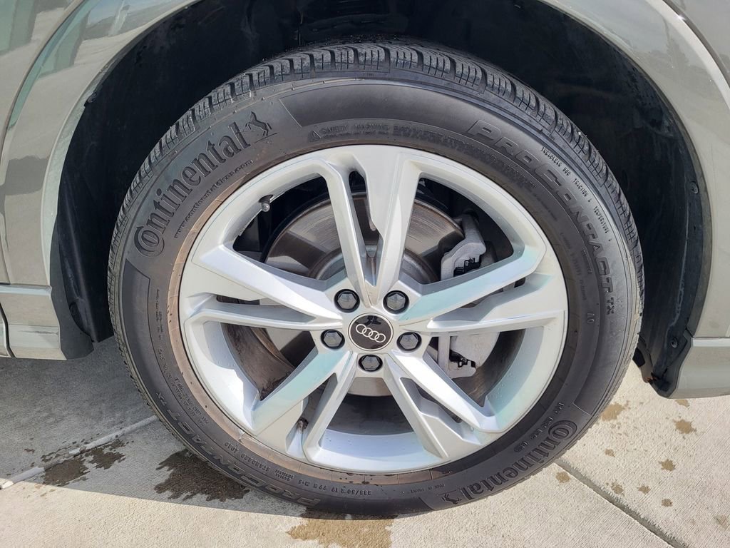 Certified 2023 Audi Q3 2.0T Premium Plus w/ Premium Plus Package image 15