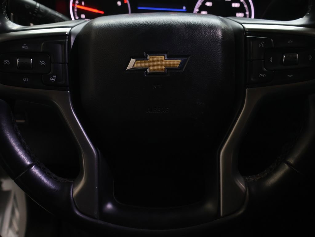Used 2023 Chevrolet Silverado 2500 LT w/ Convenience Package image 18