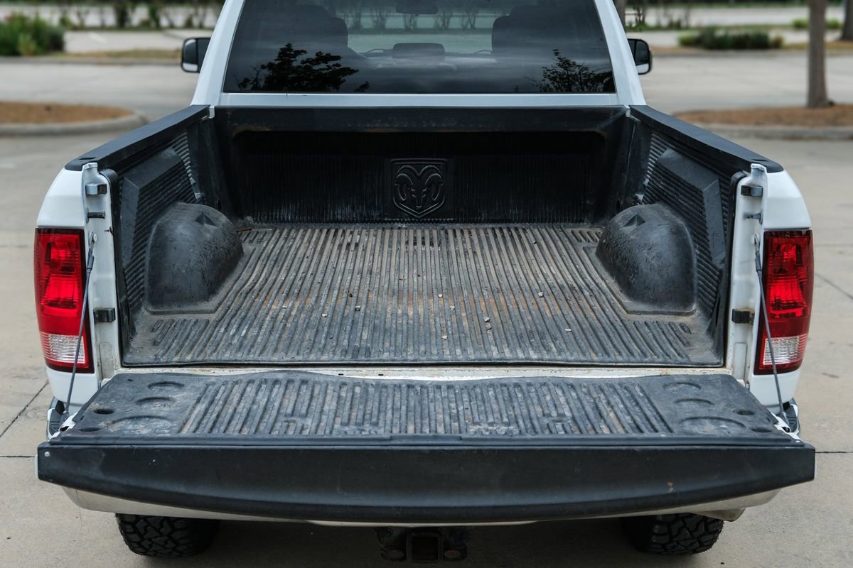 Used 2018 RAM 2500 Tradesman w/ Chrome Appearance Group AWD/4WD image 30