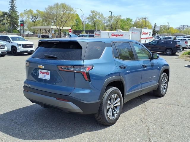 New 2026 Chevrolet Equinox LT AWD/4WD image 3