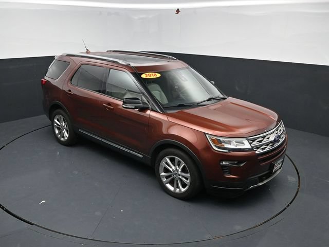 Used 2018 Ford Explorer XLT w/ Equipment Group 202A AWD/4WD image 55