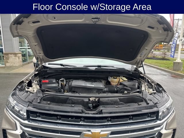 Used 2022 Chevrolet Suburban LT AWD/4WD image 22
