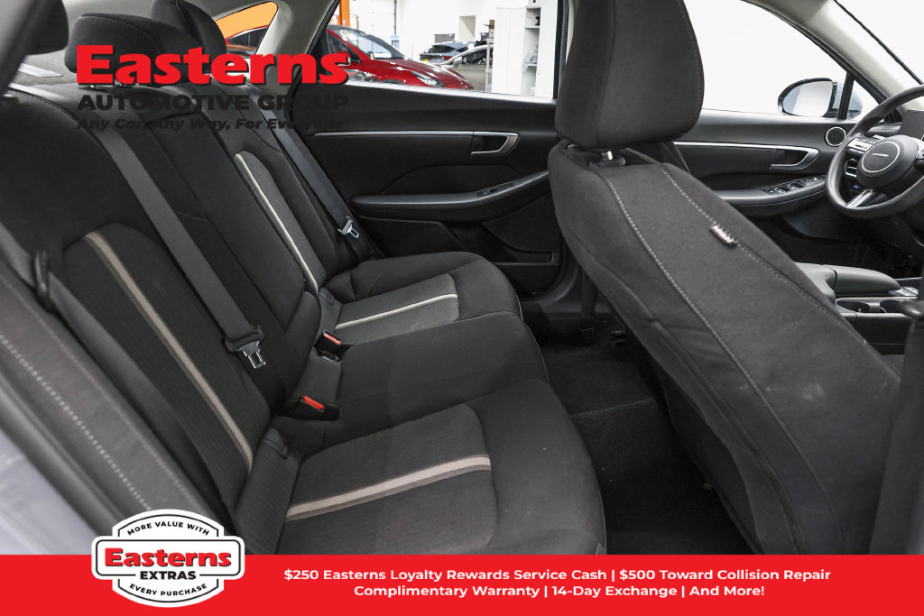 Used 2024 Hyundai Sonata SEL FWD image 25