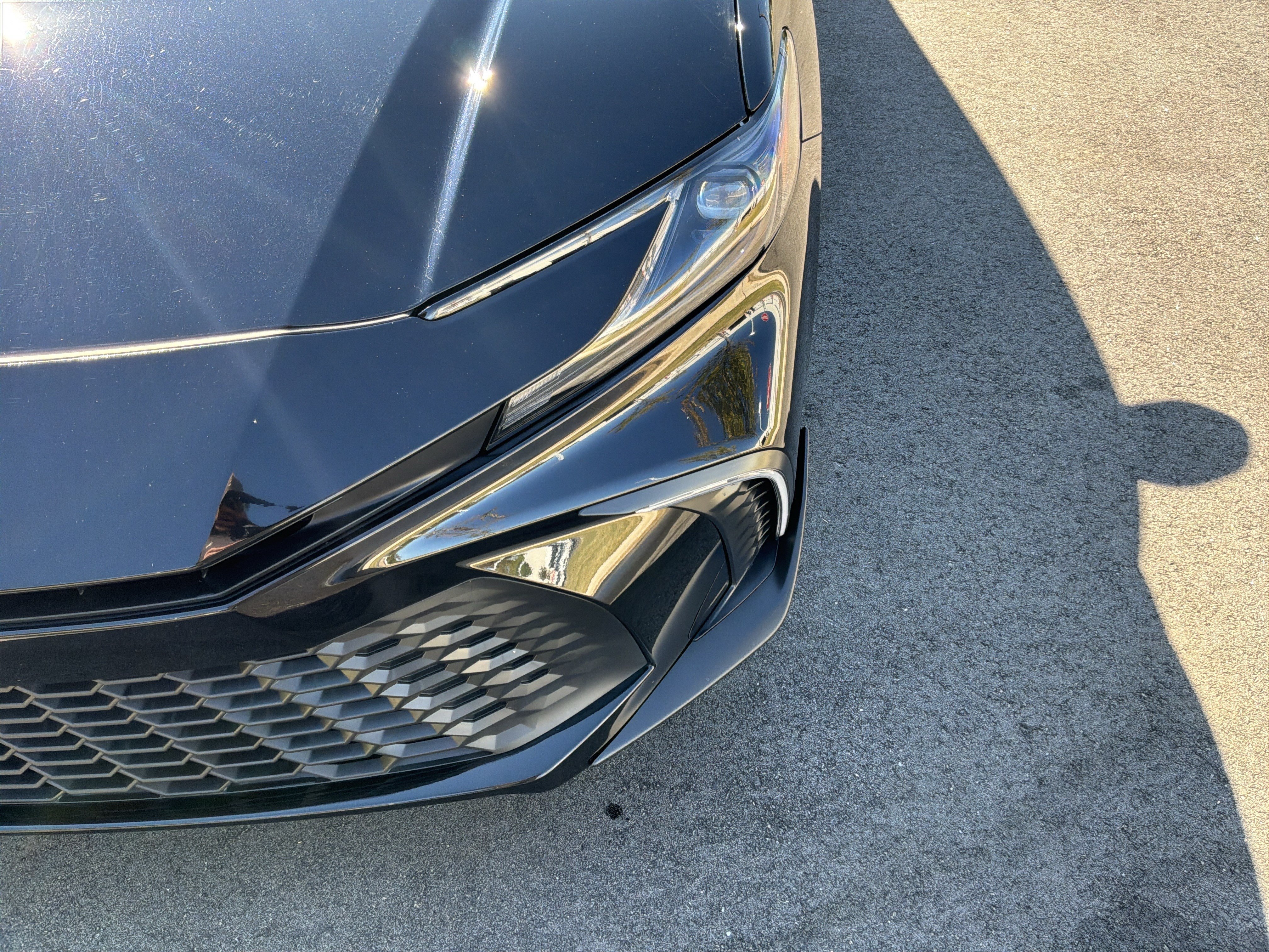 Used 2026 Toyota Camry SE FWD image 6
