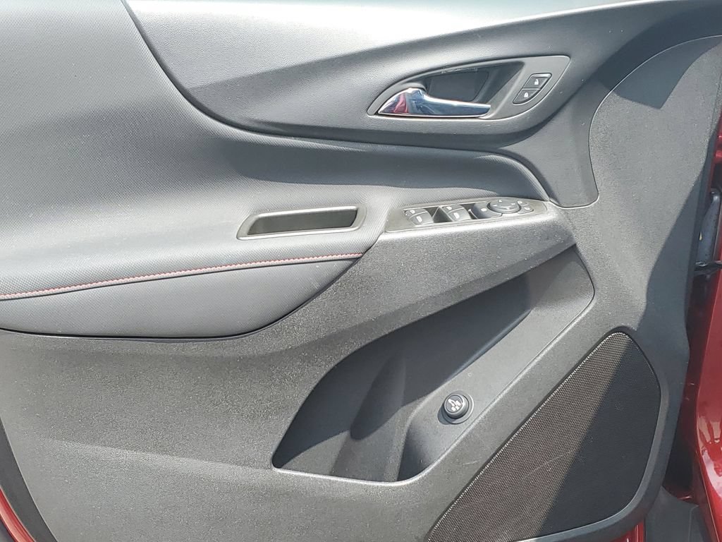 Certified 2024 Chevrolet Equinox RS w/ LPO, Floor Liner Package FWD image 23