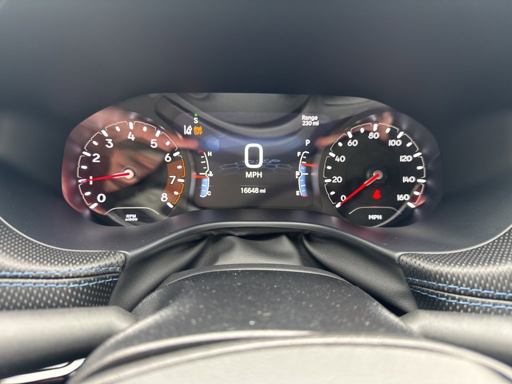 Used 2025 Jeep Compass Latitude w/ Altitude Special Edition image 22