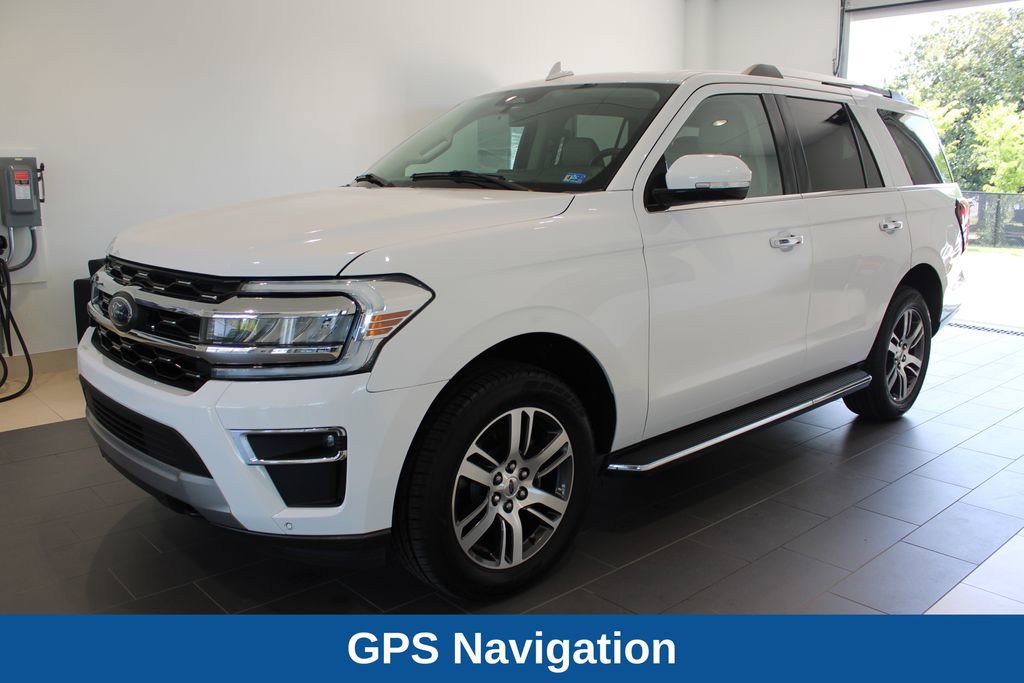 Used 2023 Ford Expedition Limited image 13