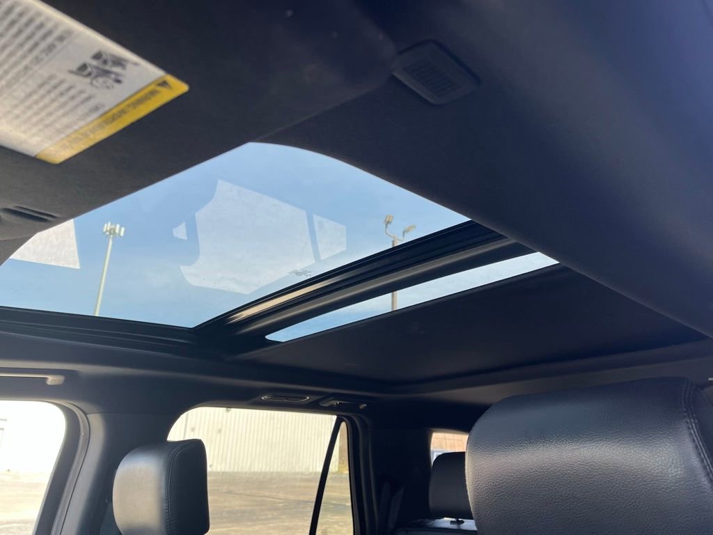 Used 2020 Ford Expedition XLT w/ Equipment Group 202A image 8