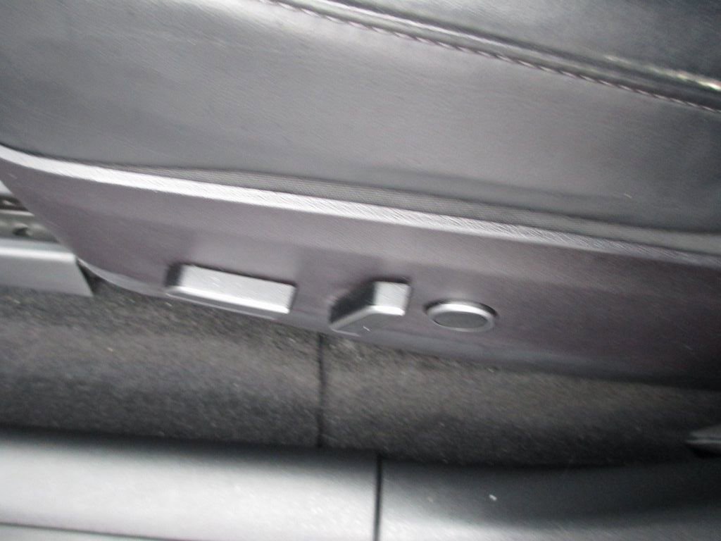 Used 2022 Tesla Model Y Performance image 20