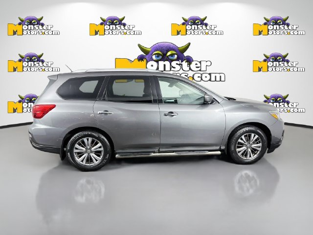 Used 2018 Nissan Pathfinder SL AWD/4WD image 4