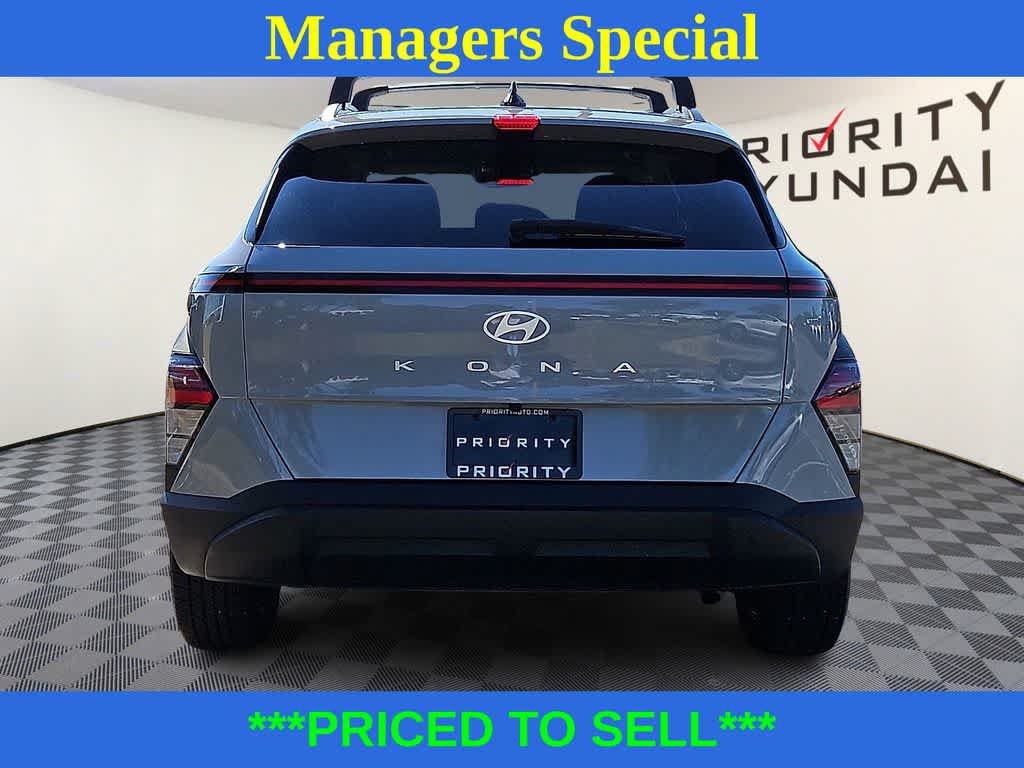 Used 2024 Hyundai Kona SEL FWD image 5