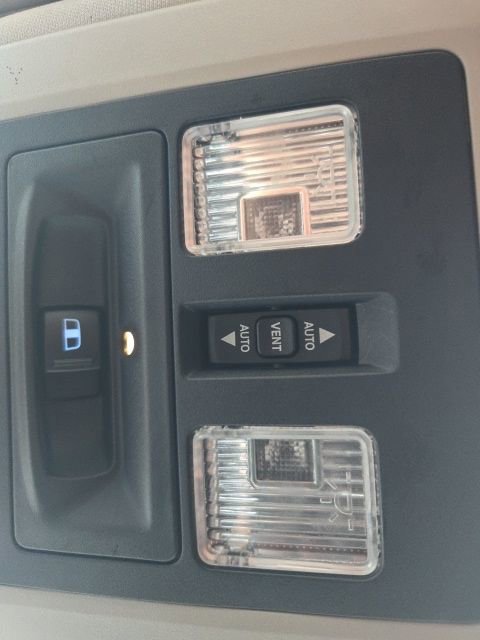 Used 2015 RAM 1500 Limited image 36