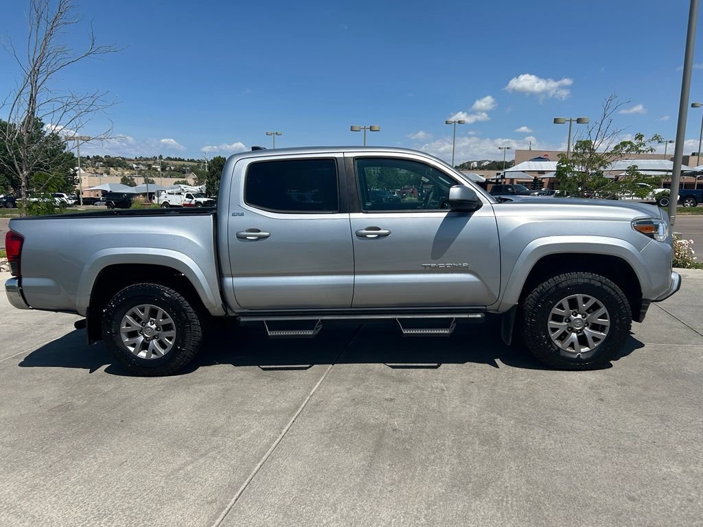 Used 2019 Toyota Tacoma SR5 AWD/4WD image 10