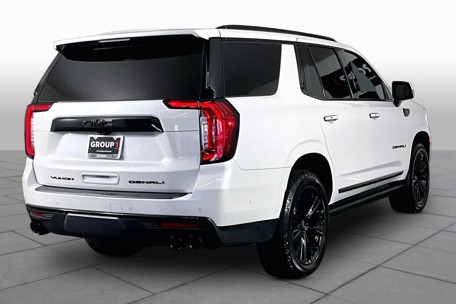 Used 2023 GMC Yukon Denali w/ Denali Reserve Package AWD/4WD image 13