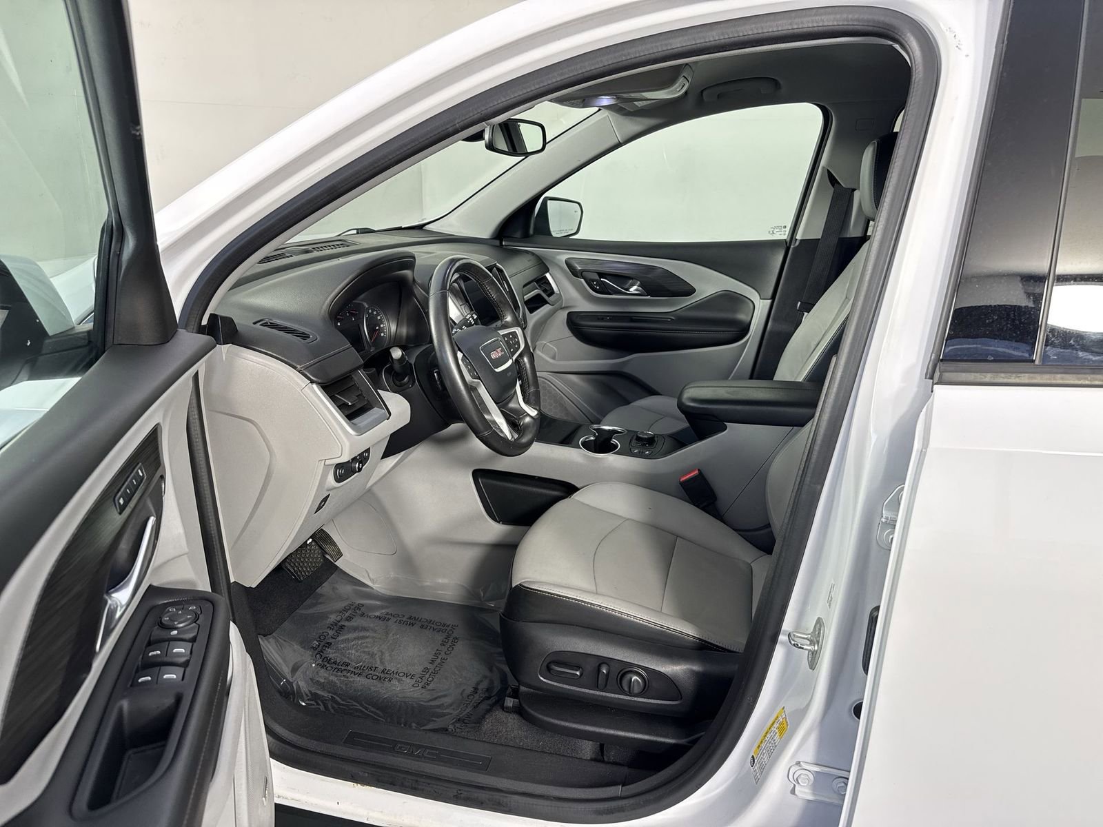 Used 2020 GMC Terrain SLT w/ Preferred Package image 5