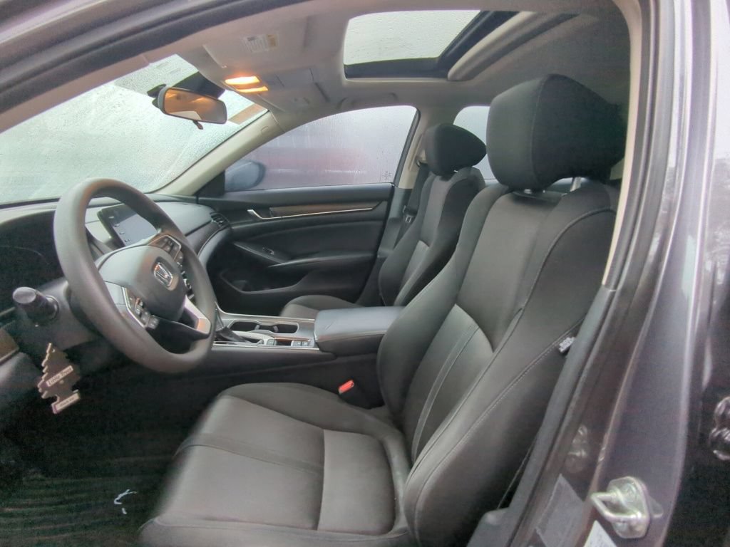 Used 2018 Honda Accord EX image 6