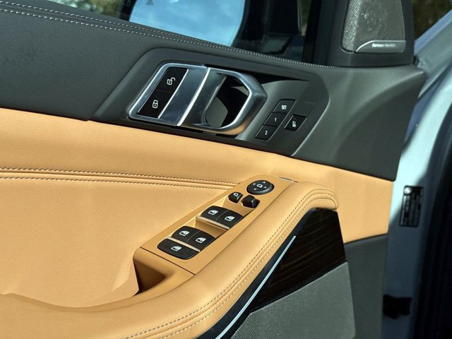 New 2026 BMW X5 sDrive40i w/ M Sport Package RWD image 18