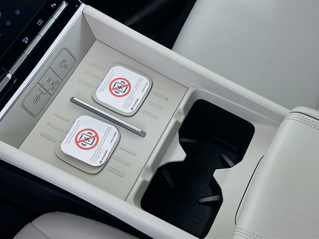 New 2026 Hyundai Santa Fe SE image 14