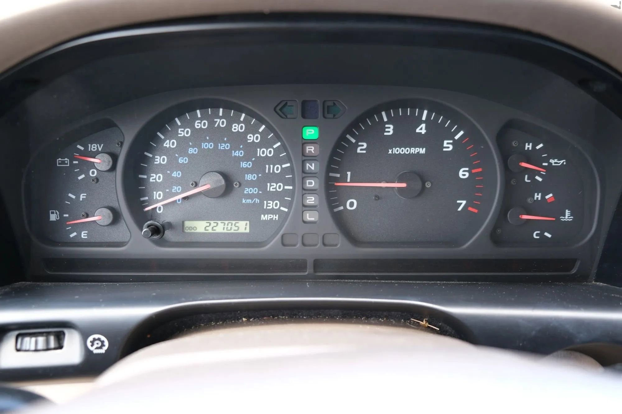 Used 2000 Toyota Land Cruiser AWD/4WD image 48