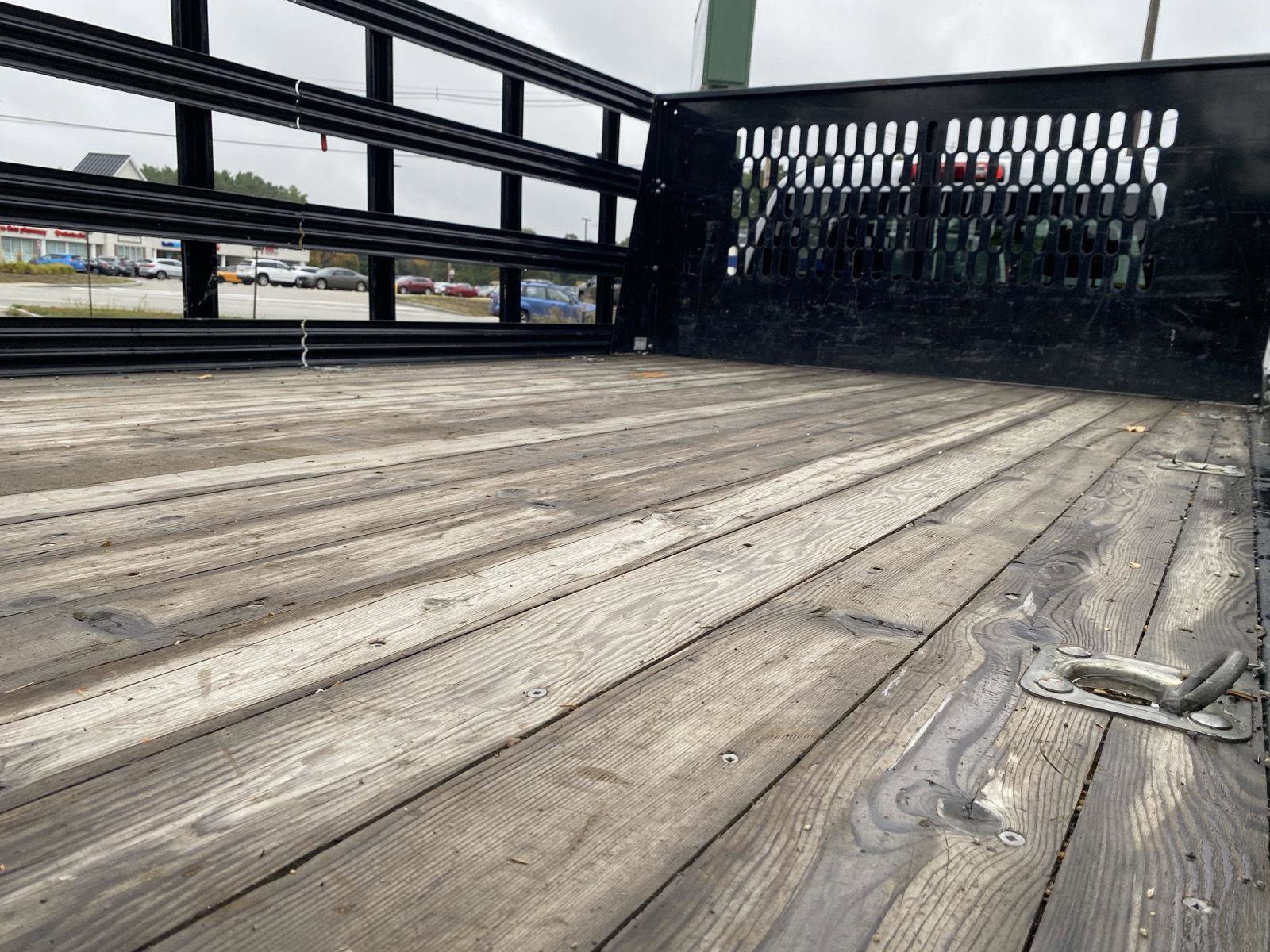 Used 2022 GMC Sierra 3500 Pro w/ Convenience Package image 17