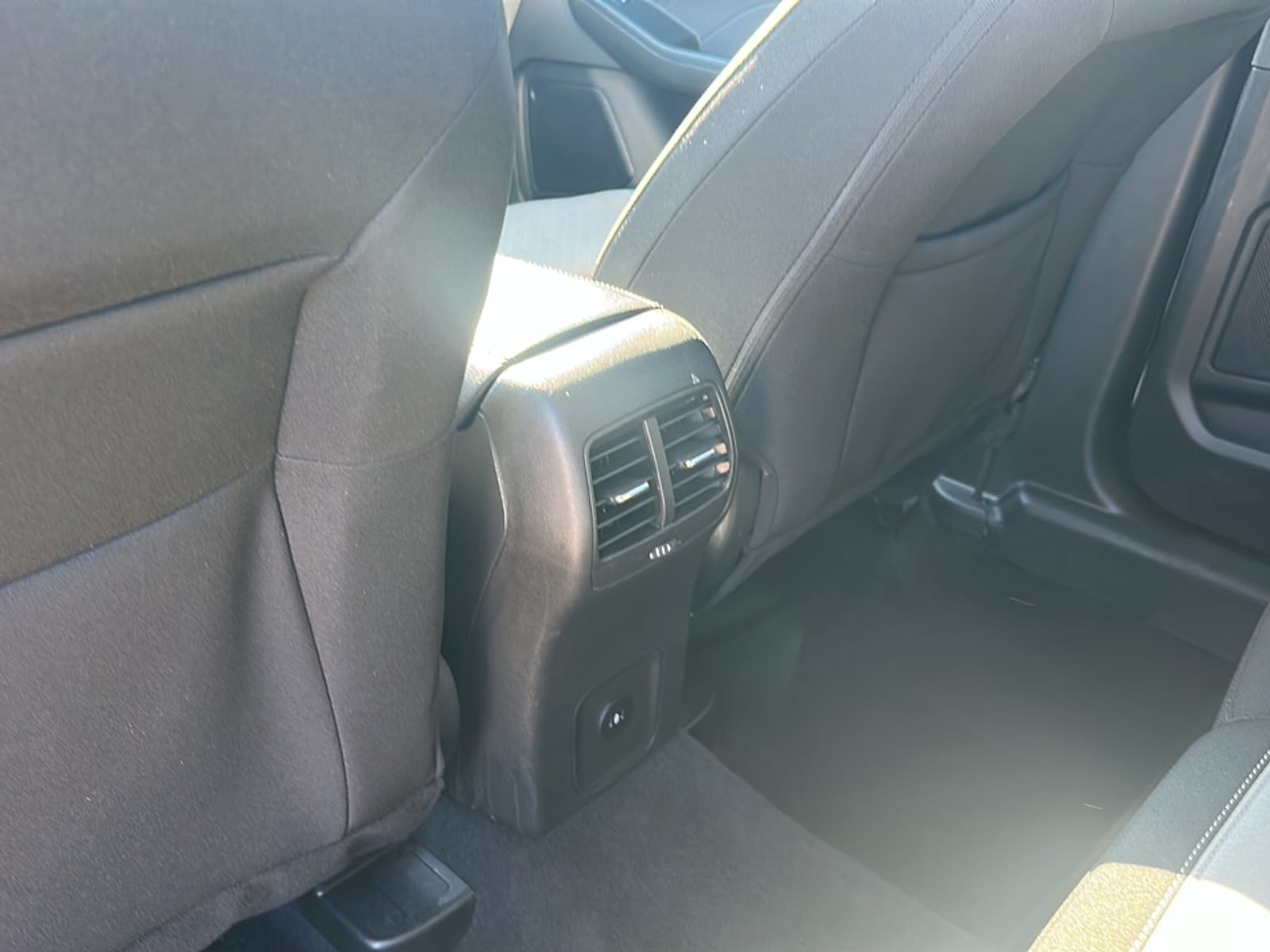 Used 2024 Ford Escape Active w/ Cold Weather Package FWD image 20