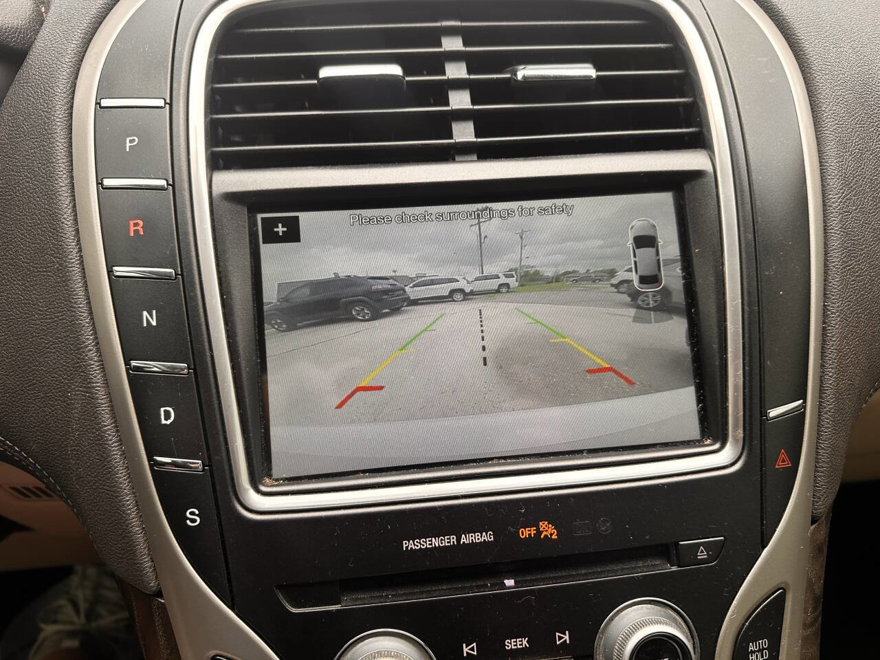 Used 2017 Lincoln MKX Reserve FWD image 14